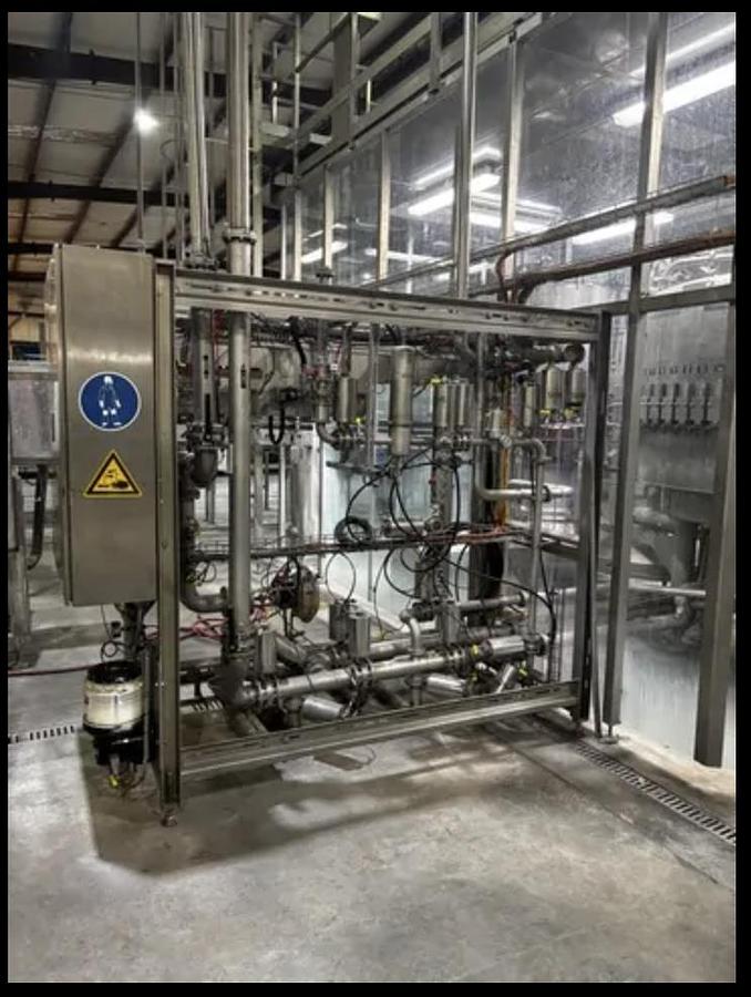 Used Used KHS GmbH Complete PET bottling line, still water, 54,000 BPH 2014