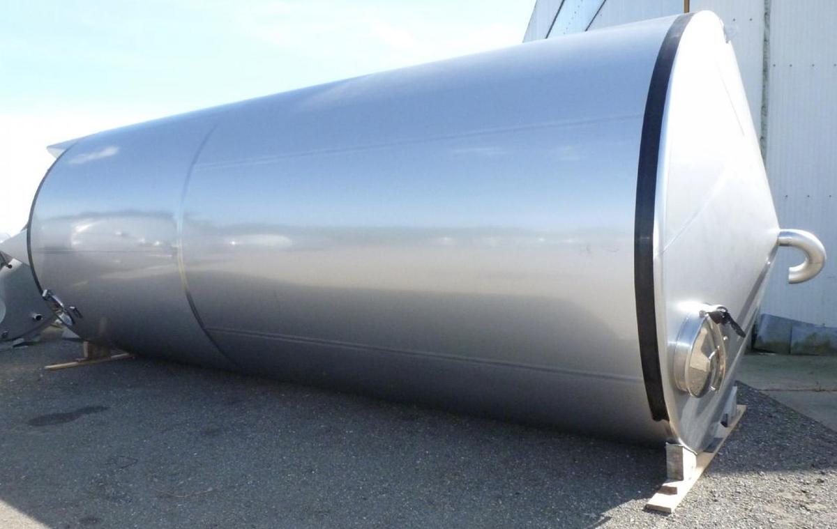Brand New 50,000 Litre 316 Stainless Steel Tank (heating coil optional)