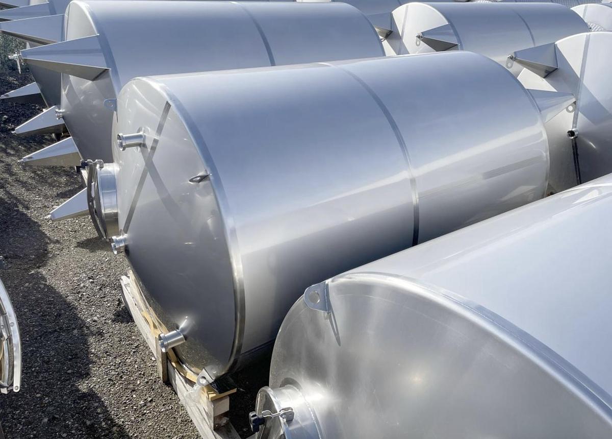 Brand New 8,000 Litre 304 Stainless Steel Tanks