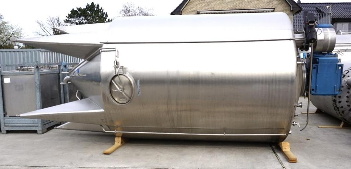 Used 15,000 Litre 304 Stainless Steel Mixing Tanks