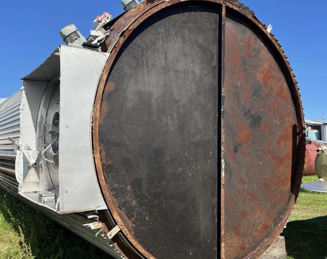 Used 100,000 Litre 304 Stainless Steel Insulated Storage Tanks