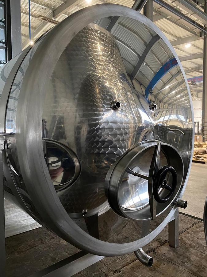 Brand New 10,000 Litre Stainless Steel Tank (304/316)