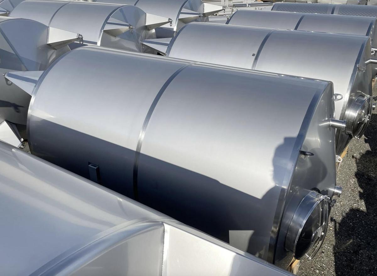 Brand New 8,000 Litre 304 Stainless Steel Tanks