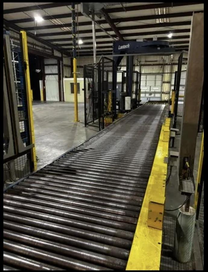 Used Used KHS GmbH Complete PET bottling line, still water, 54,000 BPH 2014