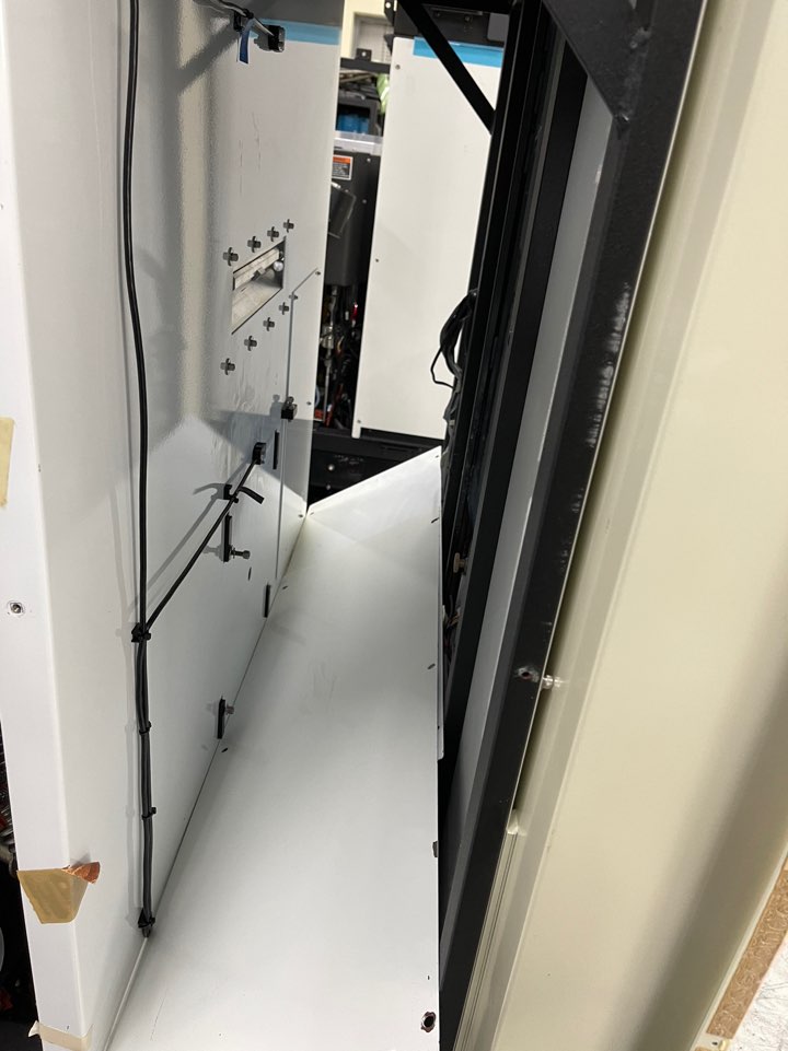 Used AMAT P5000 Parts tool 200mm