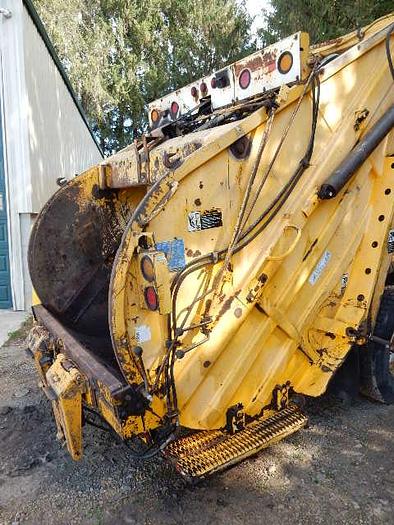 Used Leach 2R-III Rear Loader Tailgate