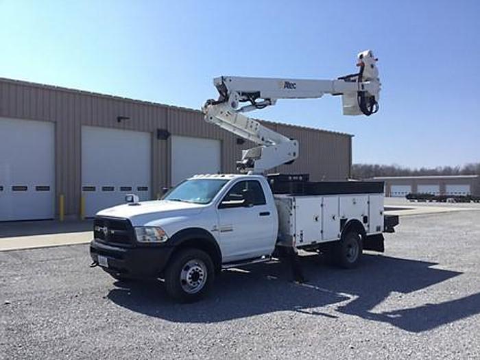 Used 2014 Altec AT40-MH 45ft Bucket Boom on 2014 Ram W5500 4x4