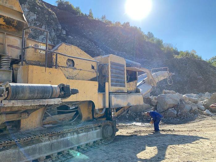 Used 2007 Extec C12+ tracked jaw crusher