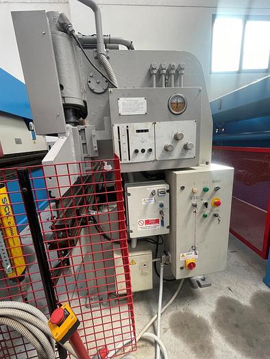 Usato PIEGATRICE COLGAR IDRAULICA  3000 X 50 TON