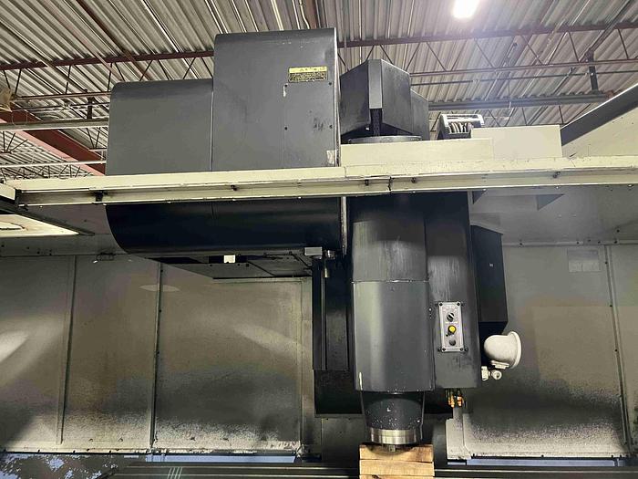Used 2012 DOOSAN VM960L VERTICAL MACHINING CENTER