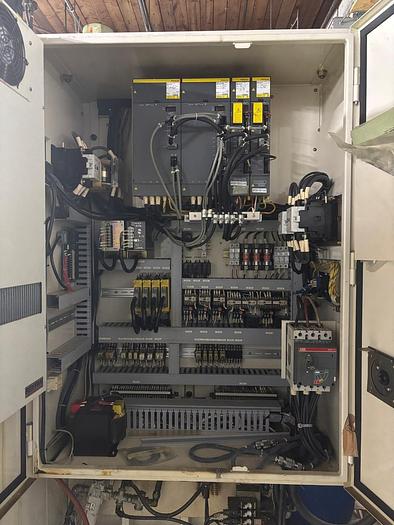 Used 1997 Mitsubishi M-V5CN