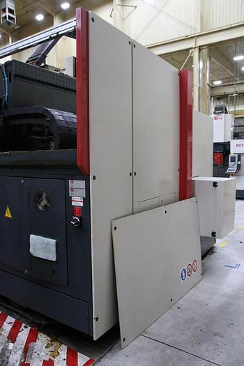 Used FIDIA VERTICAL MACHINING CENTER