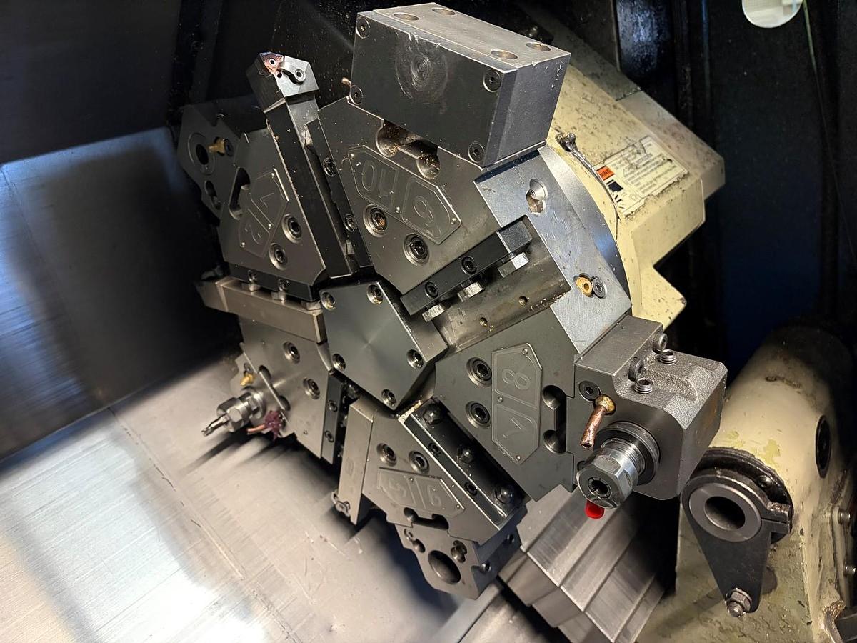 Used 2012 Hyundai HIT-180