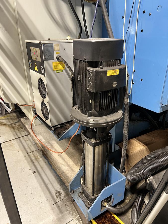 Used Supermax YCM-FV102A CNC Vertical Machining Center