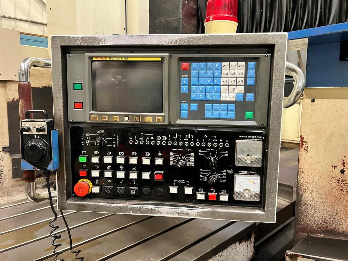 Used KAO MING KMC-3000SD CNC DOUBLE COLUMN VERTICAL MACHINING CENTER