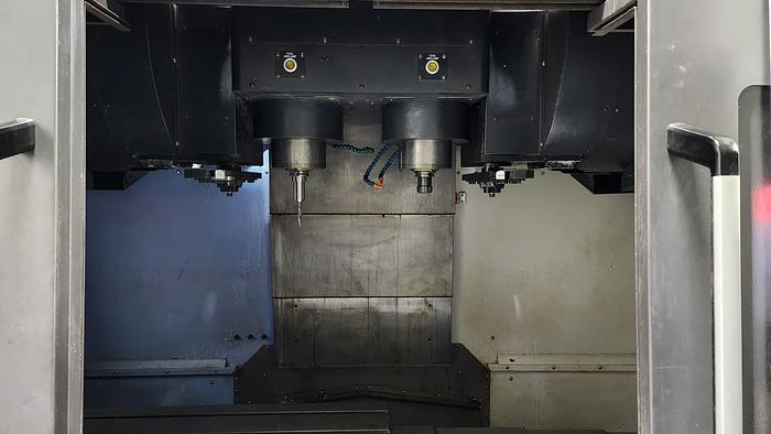Used DOOSAN DMP-500 TWIN SPINDLE 2017 VERTICAL MACHINING CENTER (LOW HOURS)