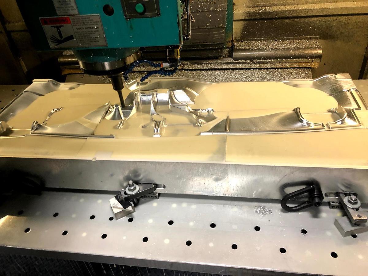 Used AGMA VMC-199 CNC VERTICAL MACHINING CENTER