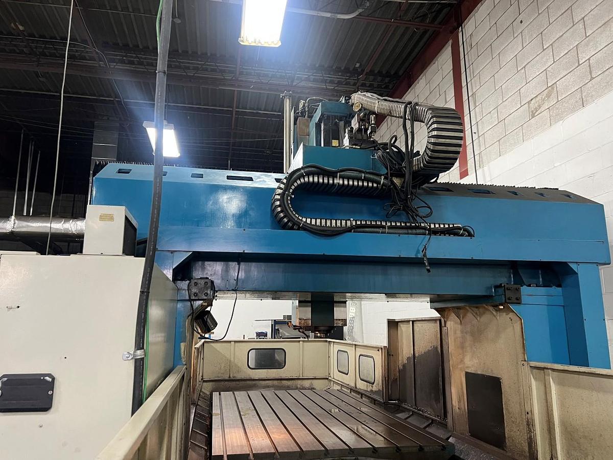 Used 1997 Sanco V-3025