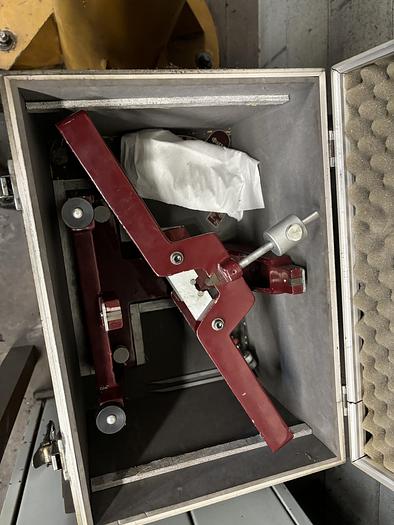 Used Chevalier FSG1632AD Surface Grinder