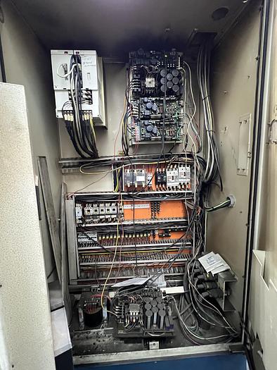 Used DAEWOO ACE-H80 HORIZONTAL MACHINING CENTER