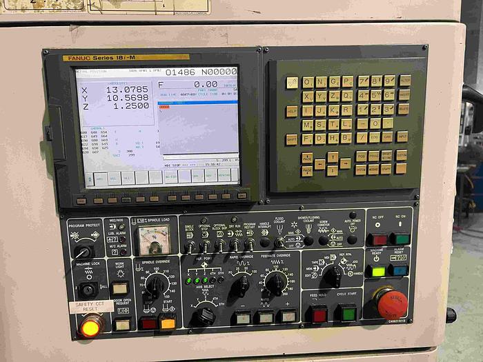 Used DAEWOO DVC 500 VERTICAL MACHINING CENTER