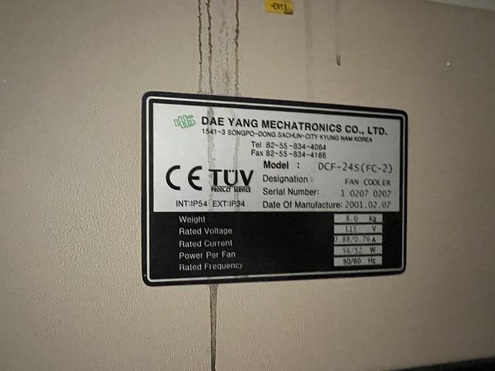 Used Daewoo DVC-500 Vertical Machining Center