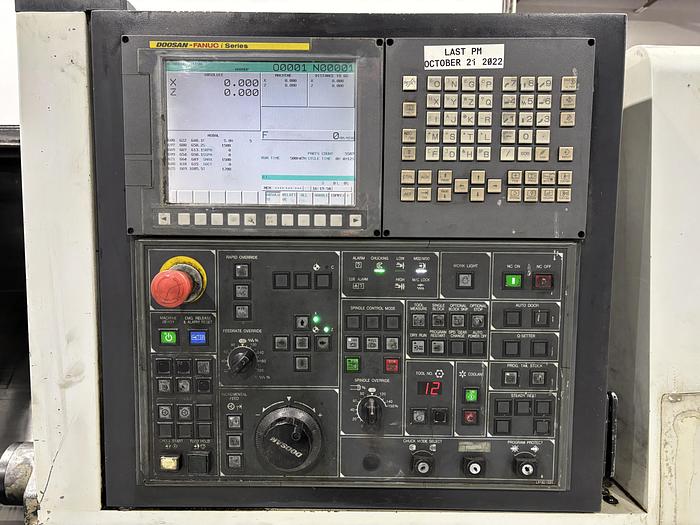 Used 2007 Doosan 240C TURNING CENTER