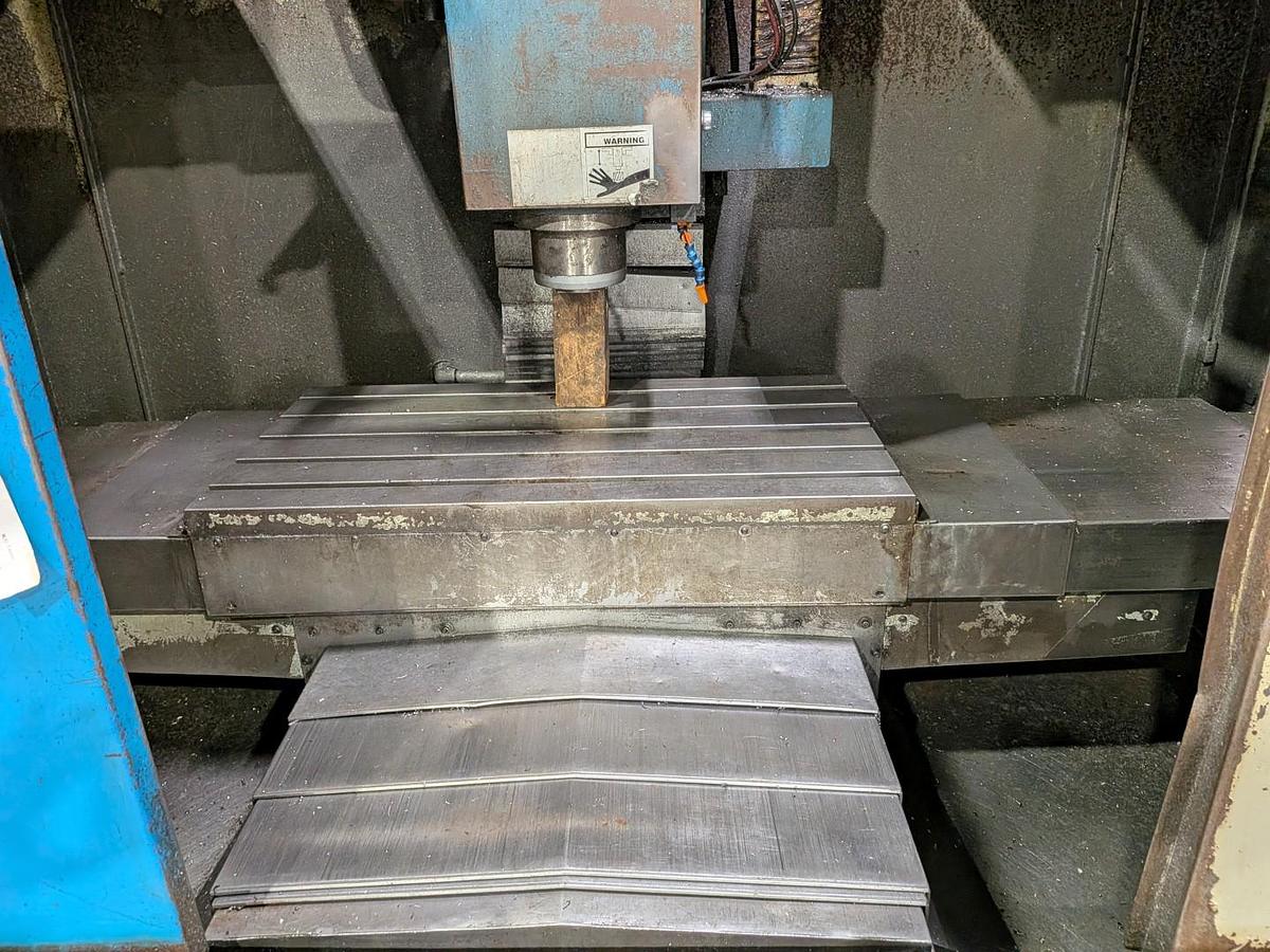 Used TAKUMI V-10AH CNC VERTICAL MACHINING CENTER