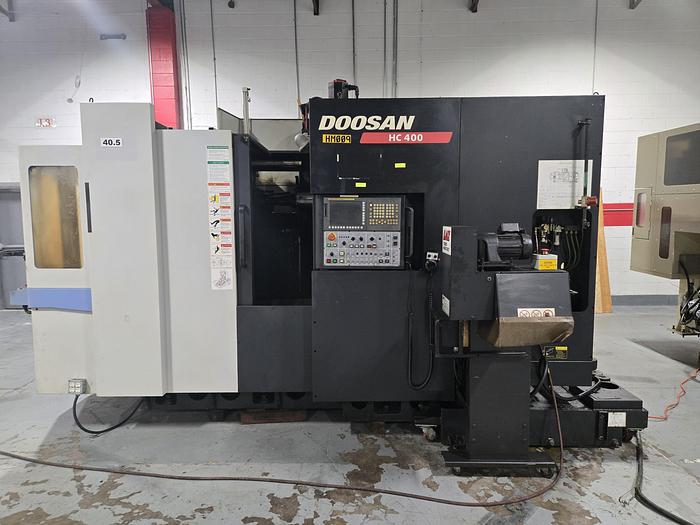 Used 2010 Doosan HC-400 HORIZONTAL MACHINING CENTER