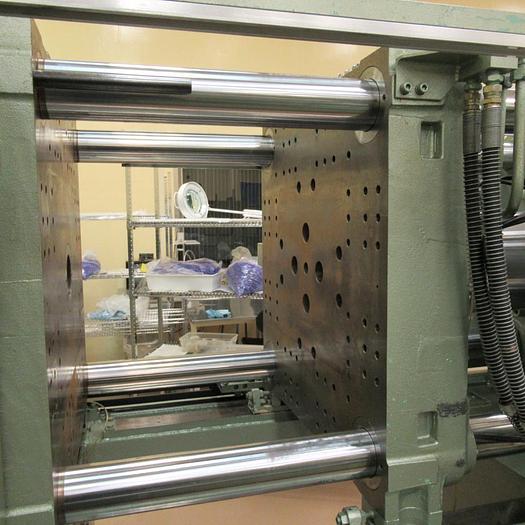 Used Nissei FE210S50ASE Injection Molding 