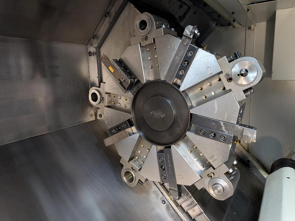 Used CHEVALIER FCL-1028 TURNING CENTER (Only 3150 Cutting Hours)