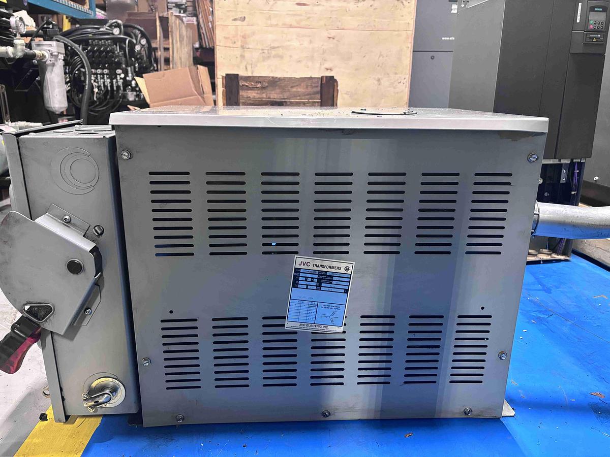Used JVCTRANSFORMER 50KVA (600V- 220V)