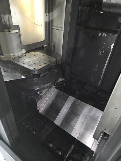 Used 2010 Doosan HC-400 HORIZONTAL MACHINING CENTER