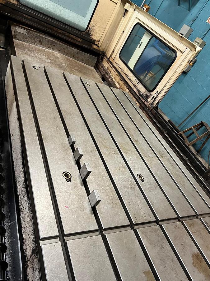 Used KAO MING KMC-3000SD CNC DOUBLE COLUMN VERTICAL MACHINING CENTER