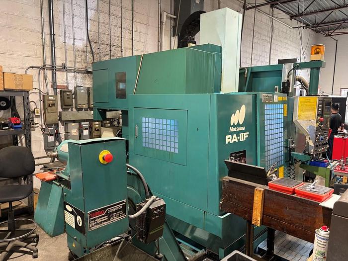 Used MATSUURA RA-2F VERTICAL MACHINING CENTER