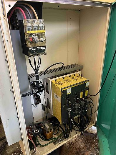 Used DAHLIH MCV-720 VERTICAL MACHINING CENTER