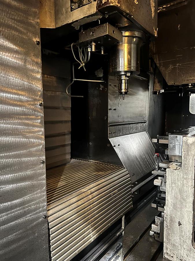 Used 2002 Daewoo DVC-500 Vertical Machining Center