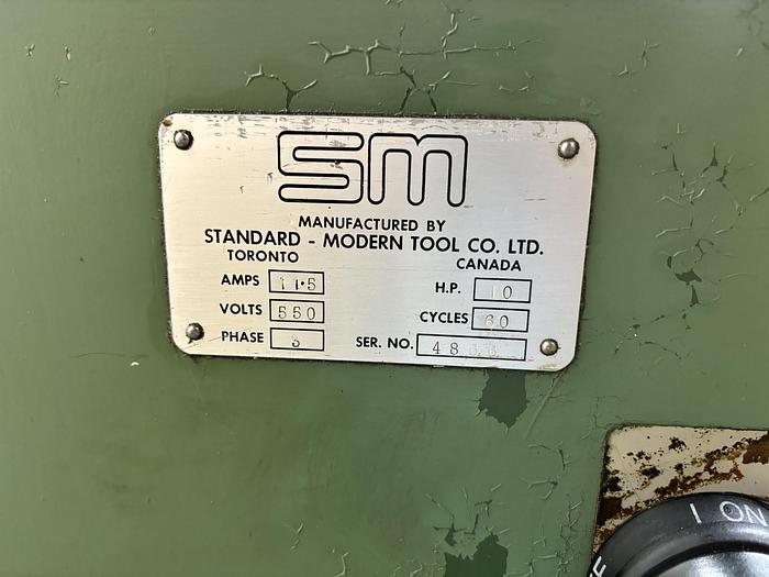 Used STANDARD MODERN ENGINE LATHE 