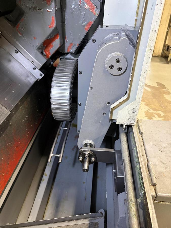 Used HYUNDAI KIA SKT21LMS CNC TURNING CENTER