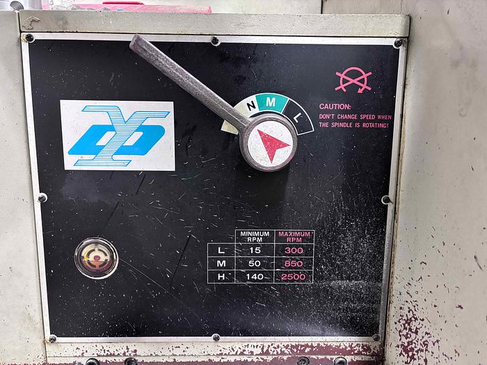 Used HH ROBERT (ANN YANG LATHE)