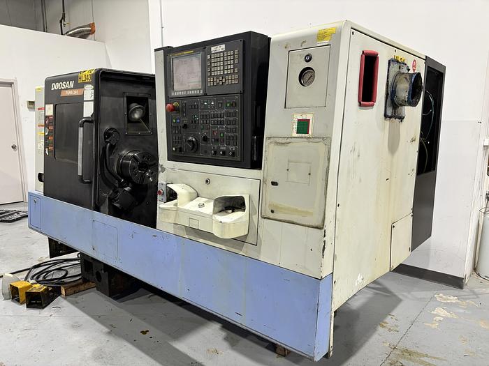 Used 2007 Doosan 240C TURNING CENTER