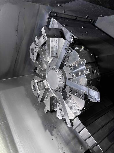 Used 2010 Doosan LYNX 220LC TURNING CENTER