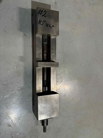 Used MACHINING CENTER VISE #1