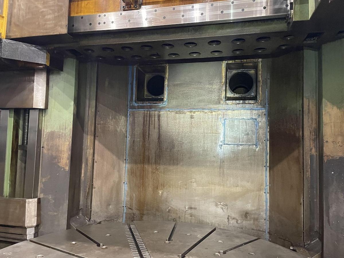 Used PIETRO CARNAGHI AC 25 CNC VERTICAL BORING MILL