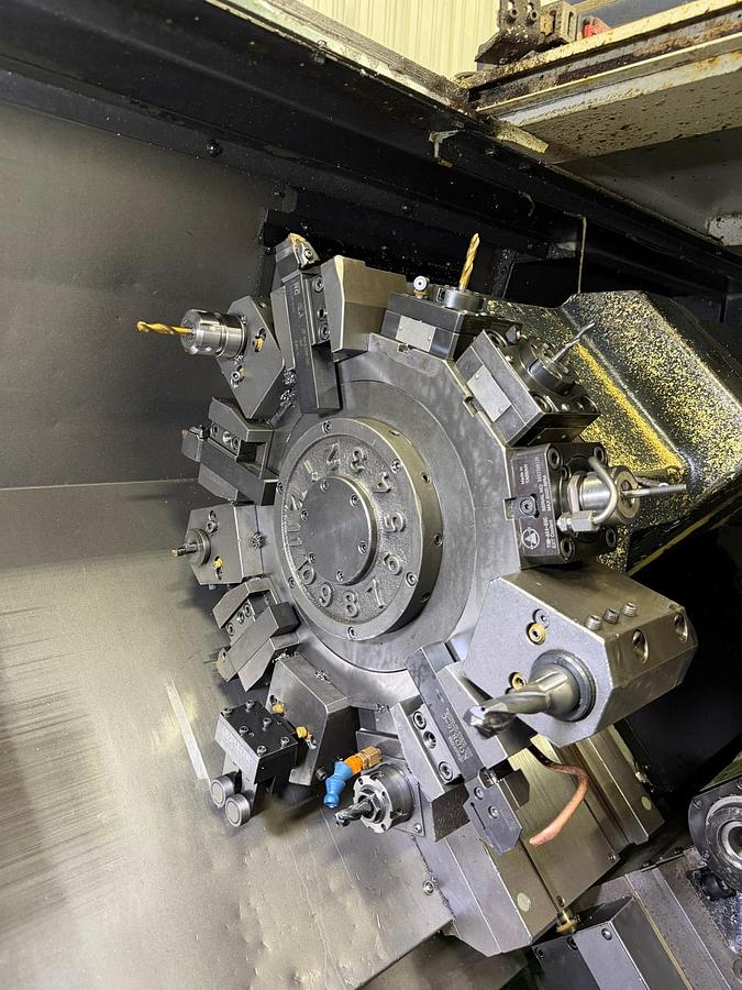 Used DOOSAN PUMA 240MB CNC TURNING CENTER
