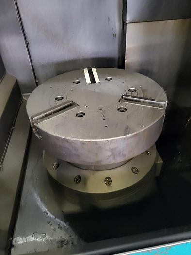 Used Doosan V850 Vertical Turning Lathe