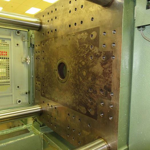 Used Nissei FE210S50ASE Injection Molding 