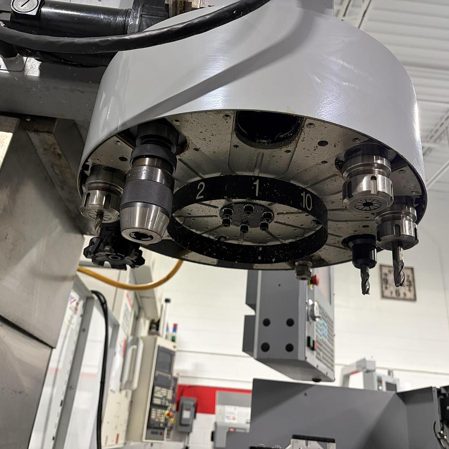 Used HAAS TM-2 VERTICAL MACHINING CENTER