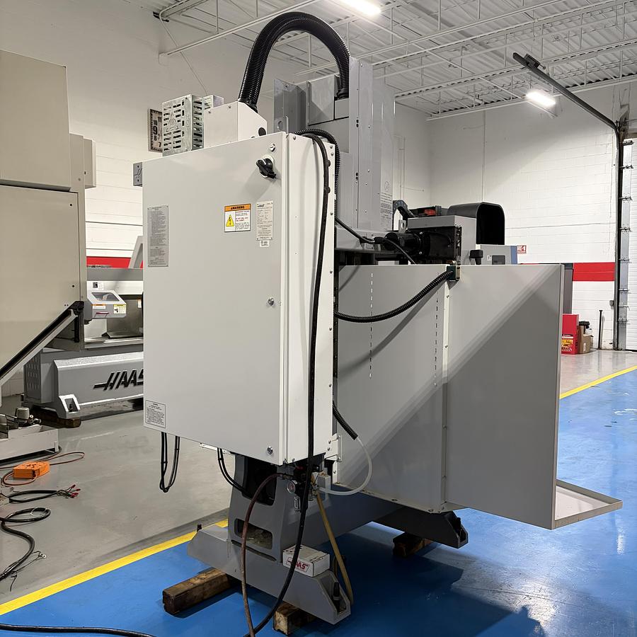 Used HAAS TM-2 VERTICAL MACHINING CENTER