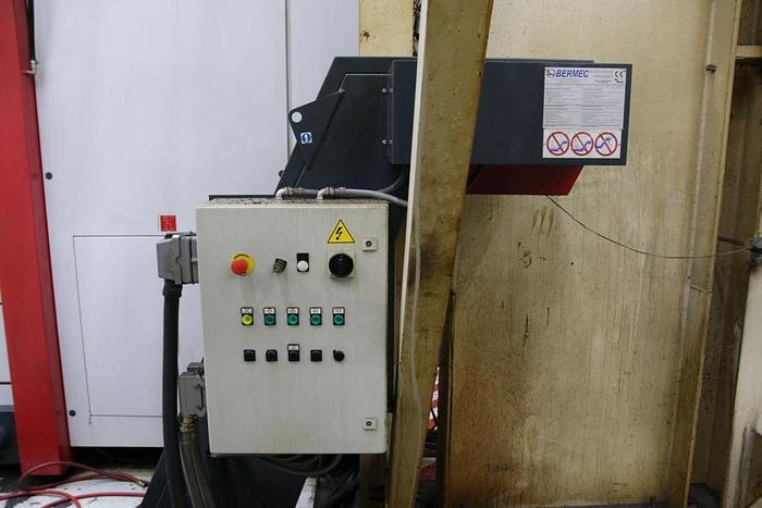 Used FIDIA VERTICAL MACHINING CENTER